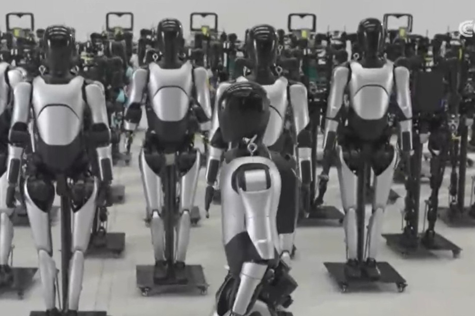 央视报道！揭秘银河集团(galaxy)机器人量产超级工厂